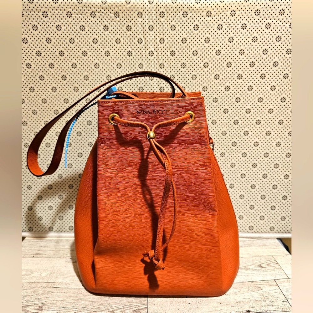 Nina Ricci Tan Leather Bucket Bag